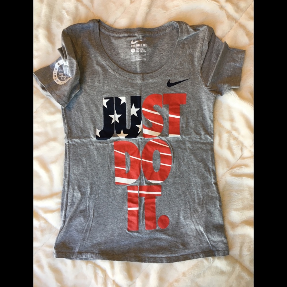 Nike Tee